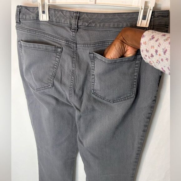 Charter Club Women’s Jeans Lexington Gray Washed Straight Leg Size 12 - Picture 5 of 17